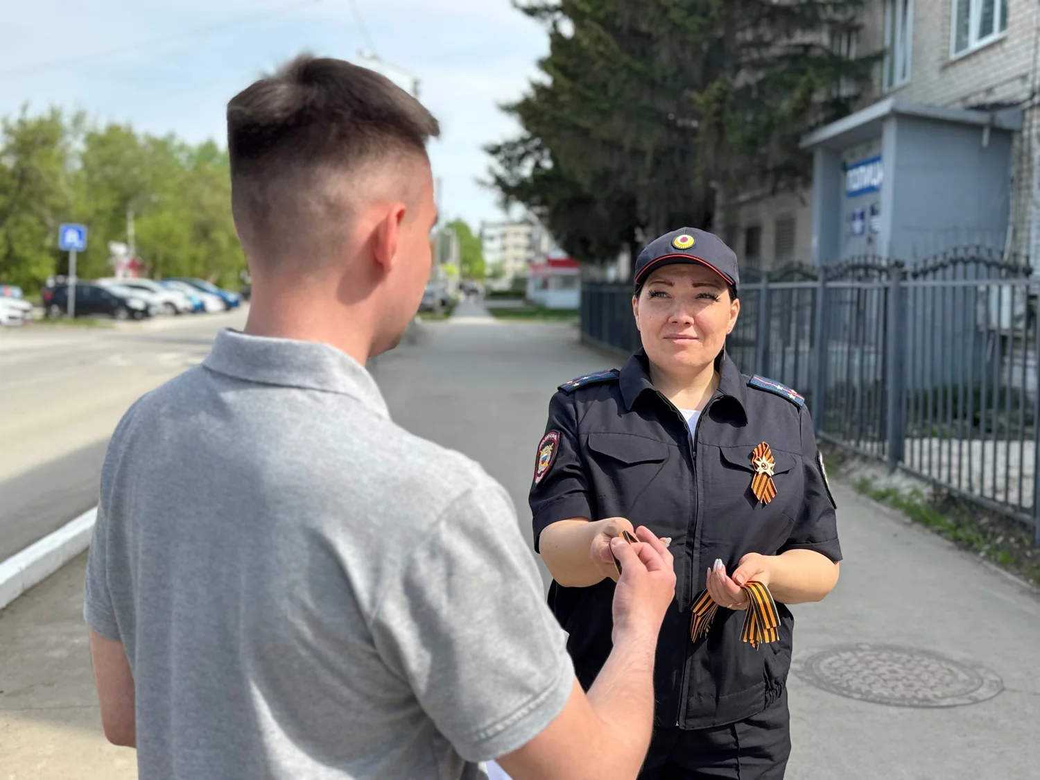 Каменские полицейские присоединились к акции «Георгиевская лента»