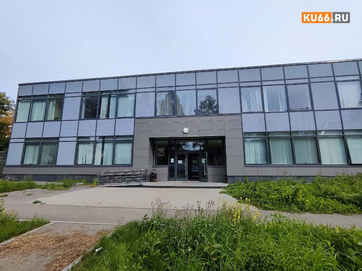 В Каменске-Уральском раскрыли схему незаконной миграции через МФЦ