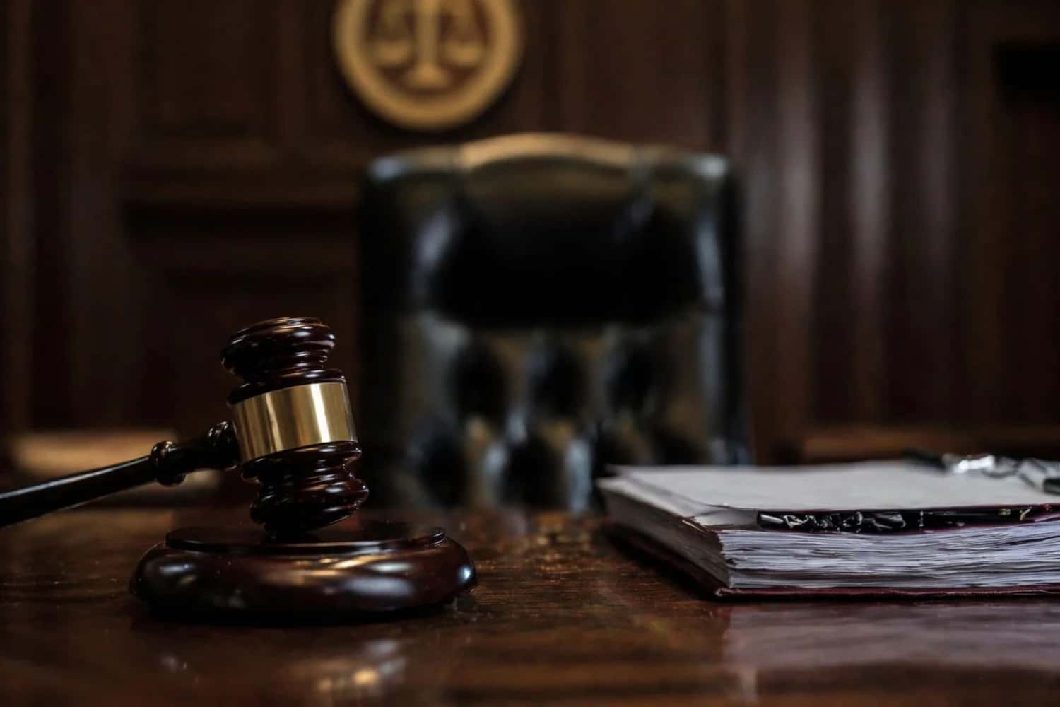 Свердловский облсуд увеличил штраф экс-чиновнице за взятки до 2,2 млн рублей