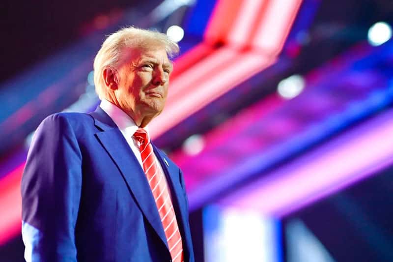 Трамп сделает самое важное заявление в истории Земли и подтвердит контакт с инопланетянами