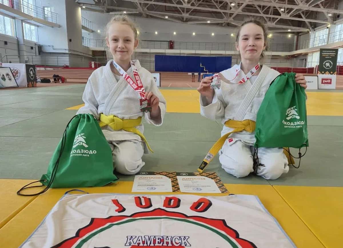 Дзюдоистки из Каменска-Уральского выиграли золото на турнире с 500 участниками