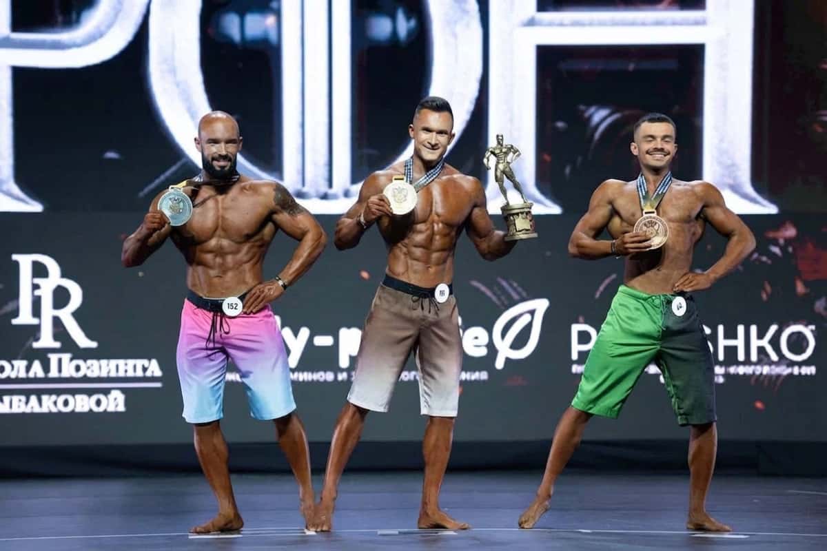 Спортсмены из Каменска-Уральского стали мастерами спорта на турнирах по бодибилдингу