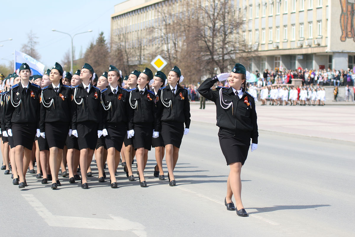 В Каменске-Уральском 8 мая пройдет городской смотр строя и песни ко Дню Победы | Смотр строя и песни пройдет в Каменске-Уральском