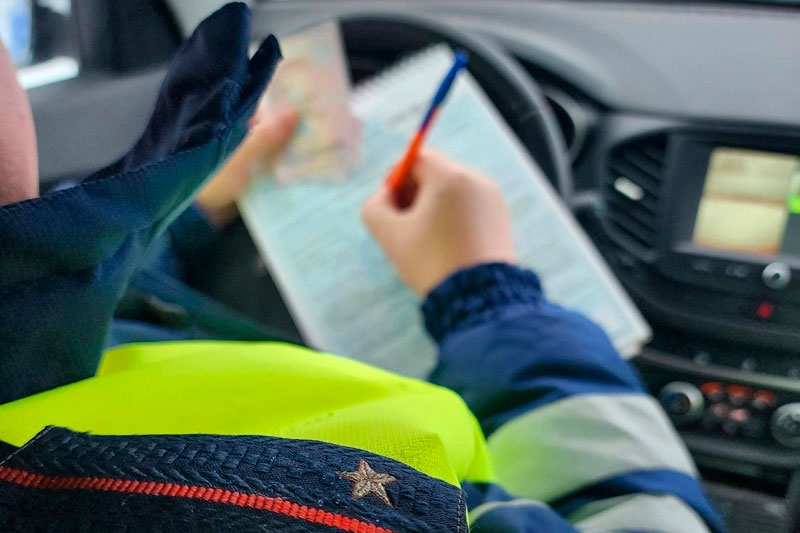 ГИБДД в Свердловской области начнет выдавать новые номера с кодом 166: что нужно знать автовладельцам | В Свердловской области начнут выдавать номера с кодом 166