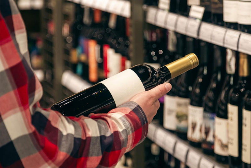 Врач объяснил, почему красное вино не защищает сердце, а вредит ему | Кардиолог поставил точку: красное вино токсично для каждой клетки сердца