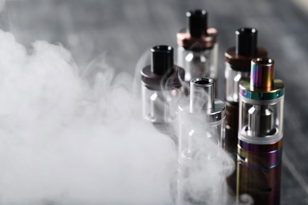 Ограничения для табака: что изменится на остановках транспорта с 2026 года | Новые правила для остановок: сигареты и вейпы под запретом по закону