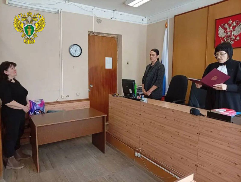 Жительницу Каменска-Уральского осудили за аферу с квартирой и грабёж пенсионерки | 8 лет колонии: женщина лишила мужчину квартиры и ограбила пенсионерку