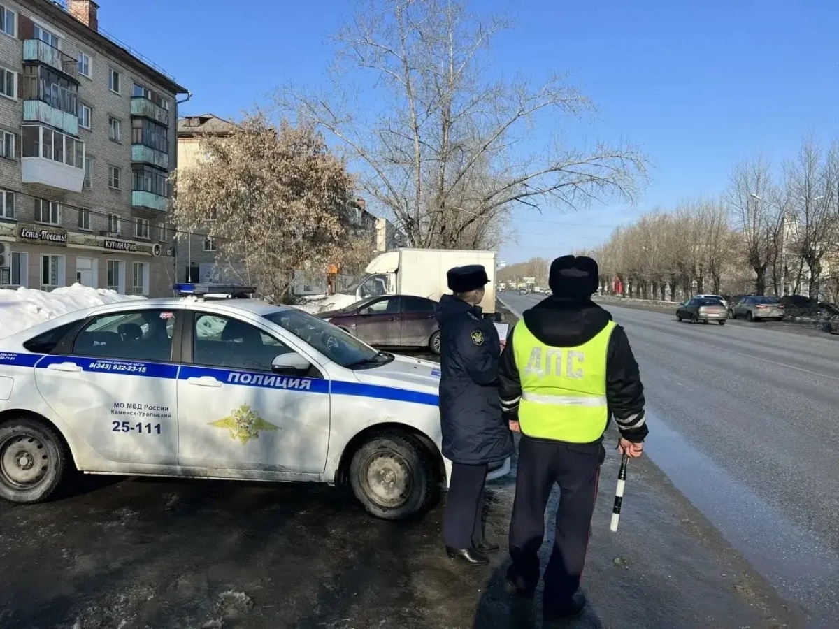 64 должника поймали за 4 дня в Каменске-Уральском: 162 сразу оплатили штрафы на 251 тысячу рублей | Операция «Должник» в Каменске-Уральском: 64 протокола и 251 тысяча взыскана