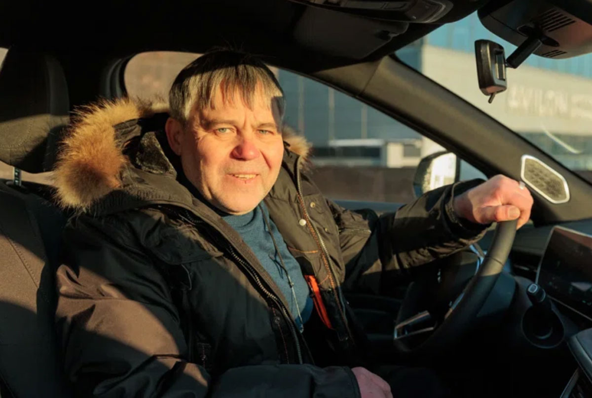 Автомеханик из Каменска-Уральского выиграл автомобиль в лотерее | Автомеханик с Урала выиграл кроссовер Haval F7 в лотерее