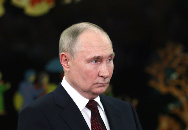 80,5% россиян доверяют Путину — данные опроса ВЦИОМ | Доверие Путину — 80,5%, одобрение — 76,5%: результаты опроса