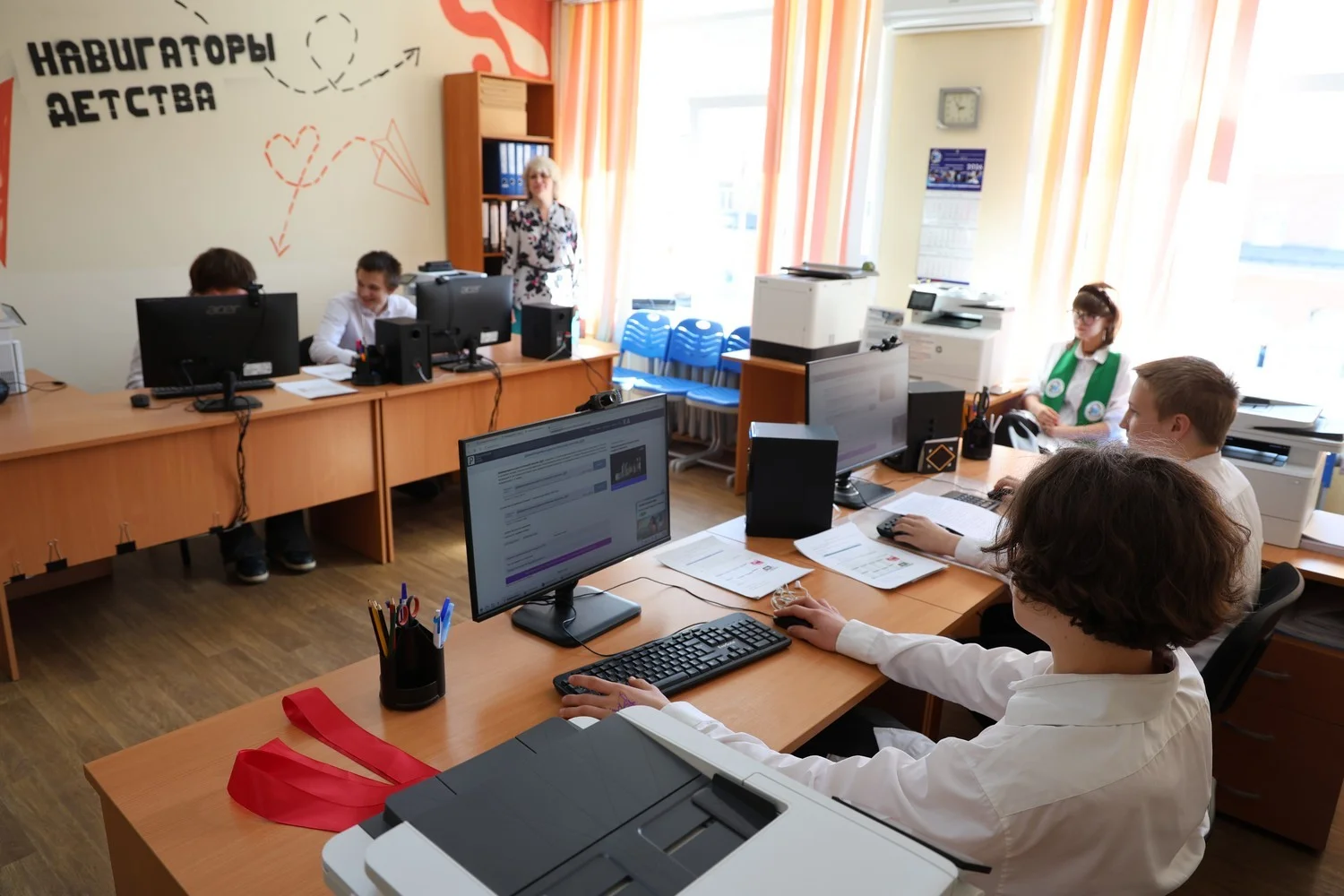 В Каменске-Уральском открыли цифровой кабинет профориентации для школьников